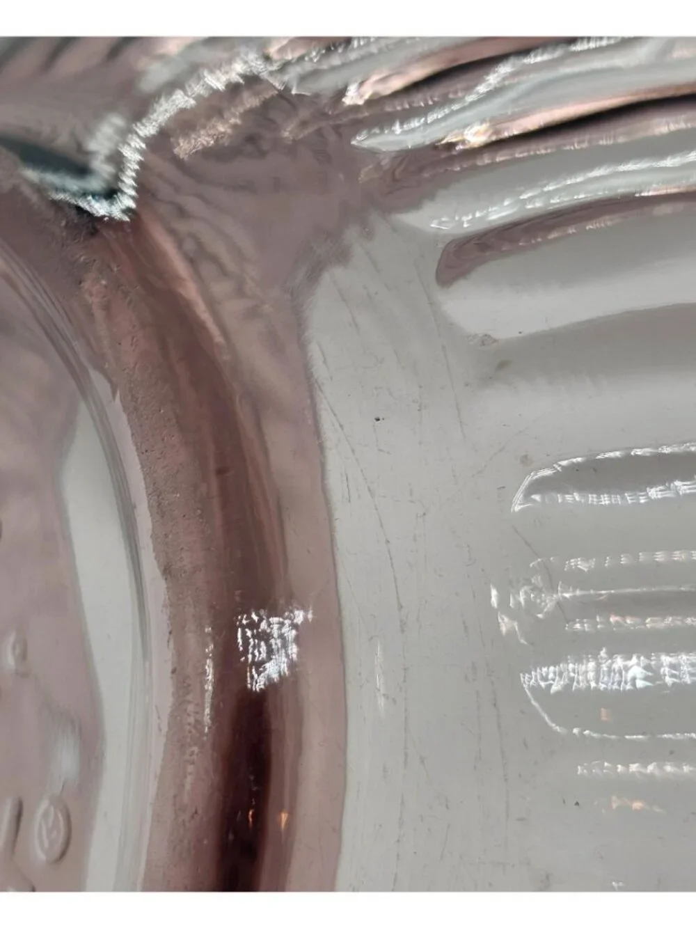Pyrex Sculptured Cranberry Serving Bowl 7